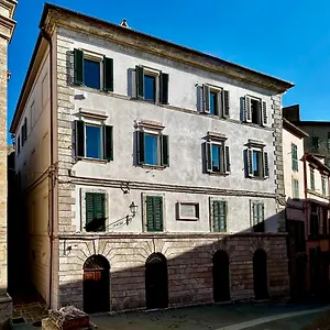 palazzo-palloni-piano-nobile.it-tuscanyhotel.com/