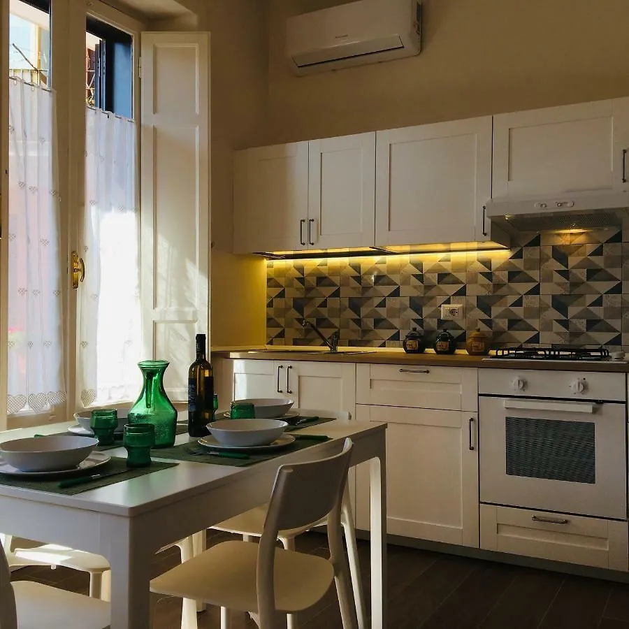 A Casa Di Clara Apartment Syracuse 0*,